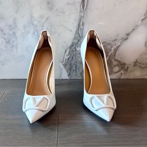 Elegant White Women's Heels w/ V Logo